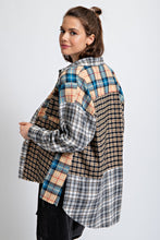 Load image into Gallery viewer, VERSATILE PLAID BUTTON DOWN SHIRT JACKET/SHACKET
