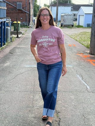"Feeding Mosquitos Since Birth" Funny Graphic Tee – Soft Heather Mauve