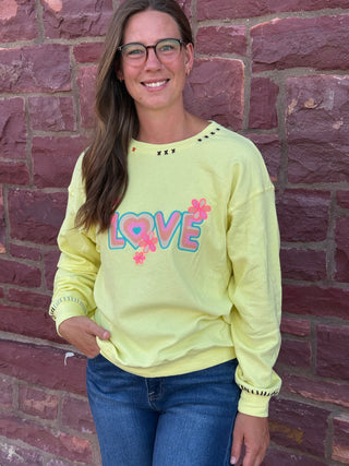 Lemon Love Graphic Sweatshirt – Relaxed Pastel Pullover