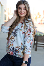 Load image into Gallery viewer, 3/4 Sleeve Floral Top
